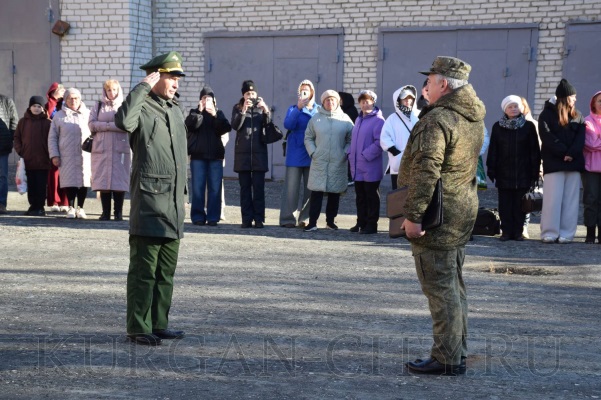 Первая торжественная отправка призывников